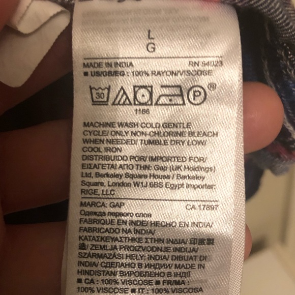 GAP Pendleton Plaid Button Down - Picture 4 of 4